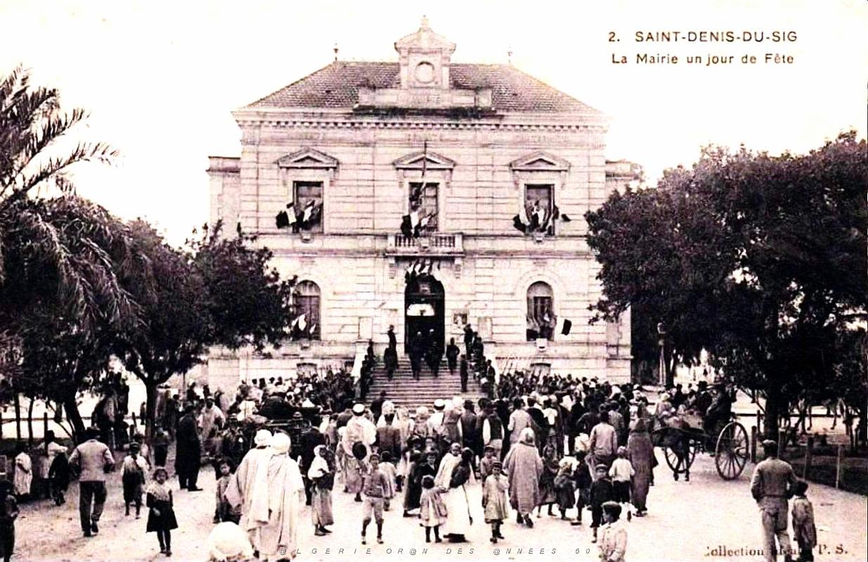 657- Saint Denis du sig - Mairie.jpg